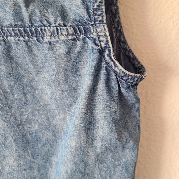 Rock & Republic Sleeveless Denim Blouse Women's Size XS - Picture 4 of 9